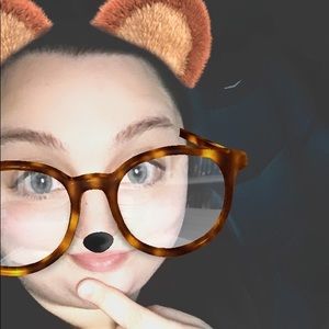 Meet your Posher, Krissy